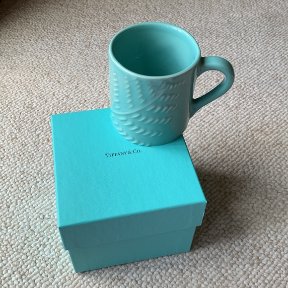 Tiffany & Co. Mug with Tiffany’s Blue Box - Picture 1 of 12